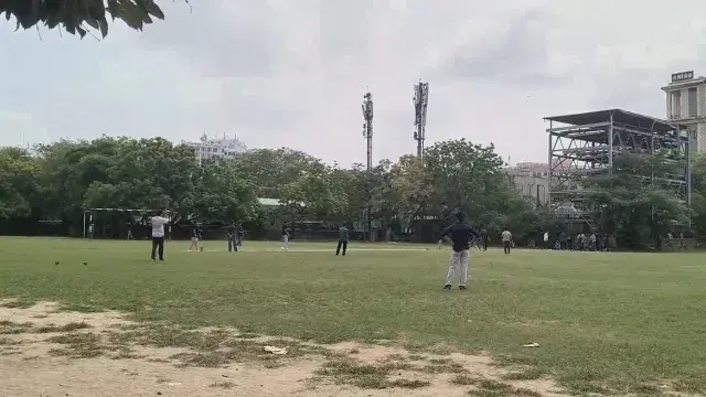 Dyal Singh College Ground photo 1